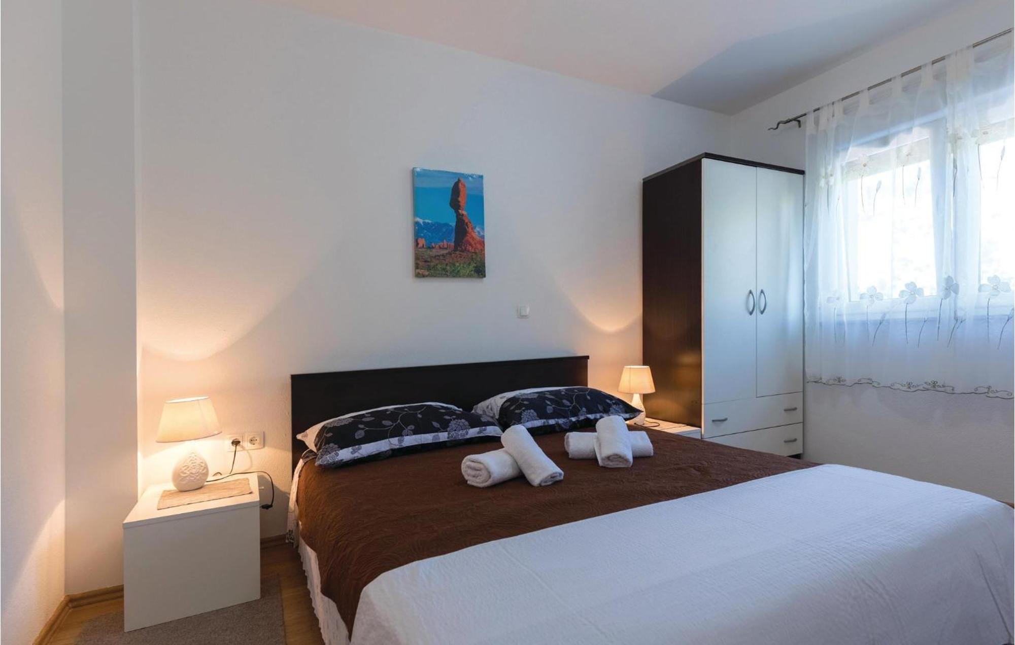 1 Bedroom Cozy Apartment In Klek Zewnętrze zdjęcie